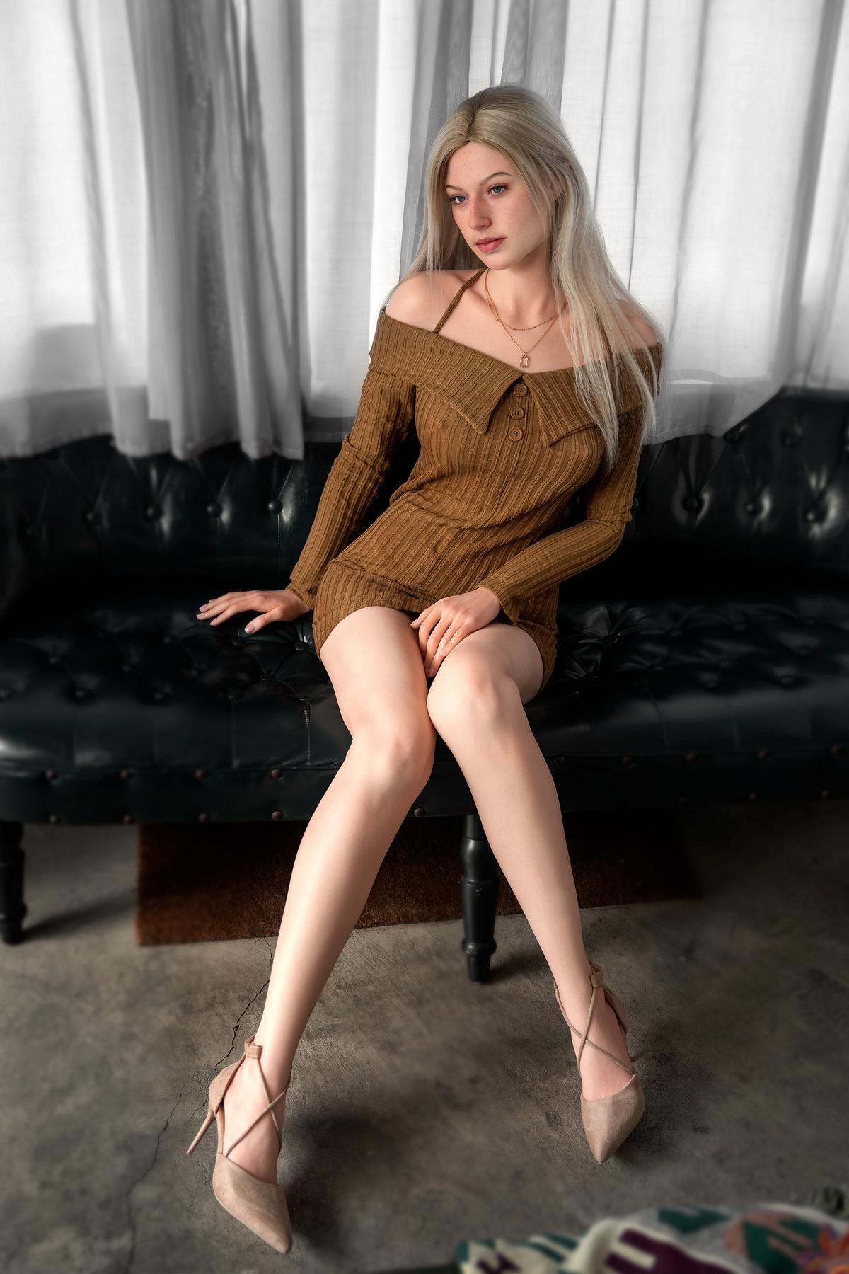 Silicone sex doll Tina | High End ZELEX Sexdoll 