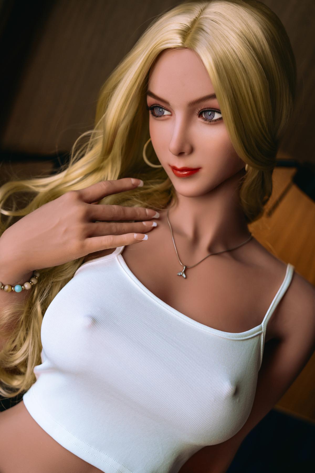 Sex doll Frida | Sexdoll in hot student look