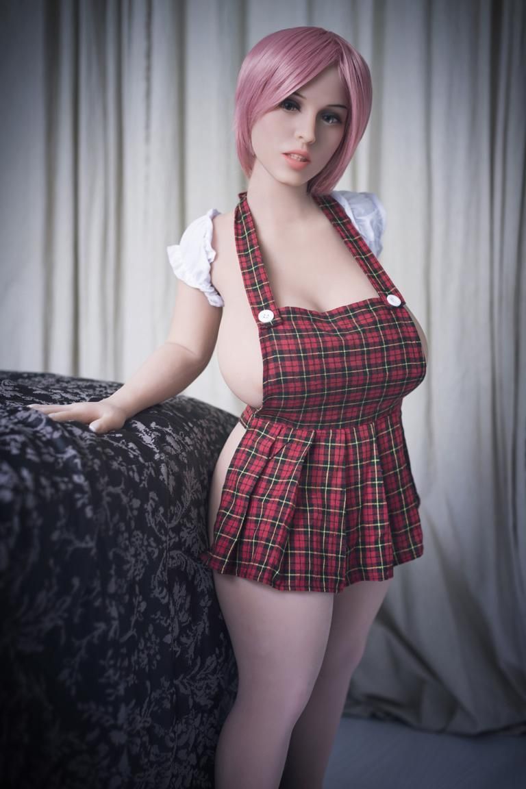 Cheap small sex doll Melanie | Curvy with big breasts 
